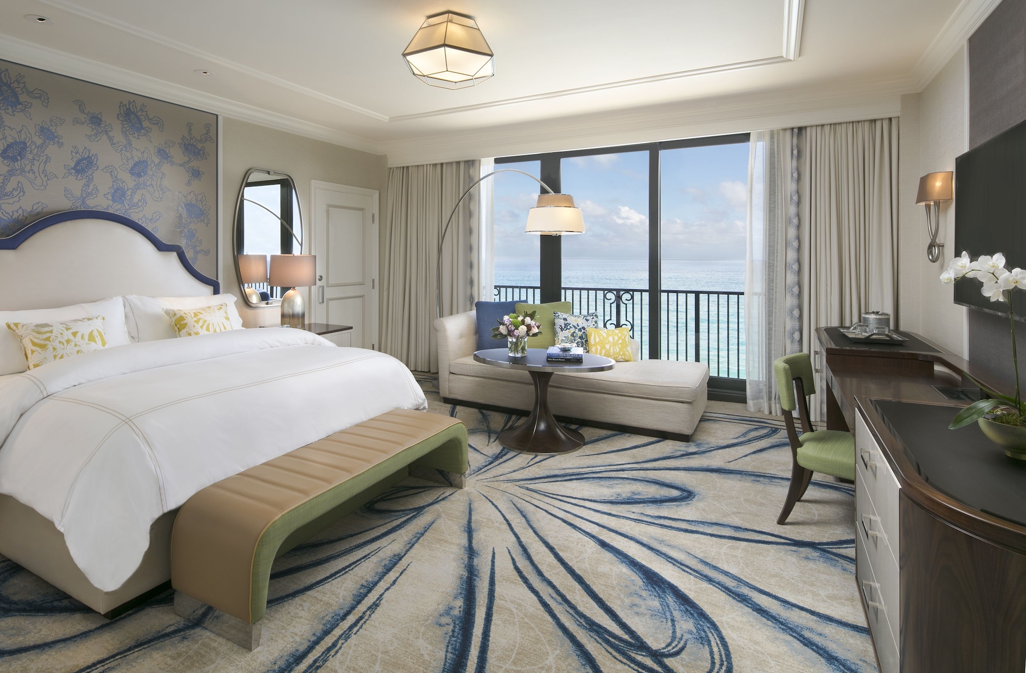 Atlantic, Guest Room, King Bed, Ocean Front