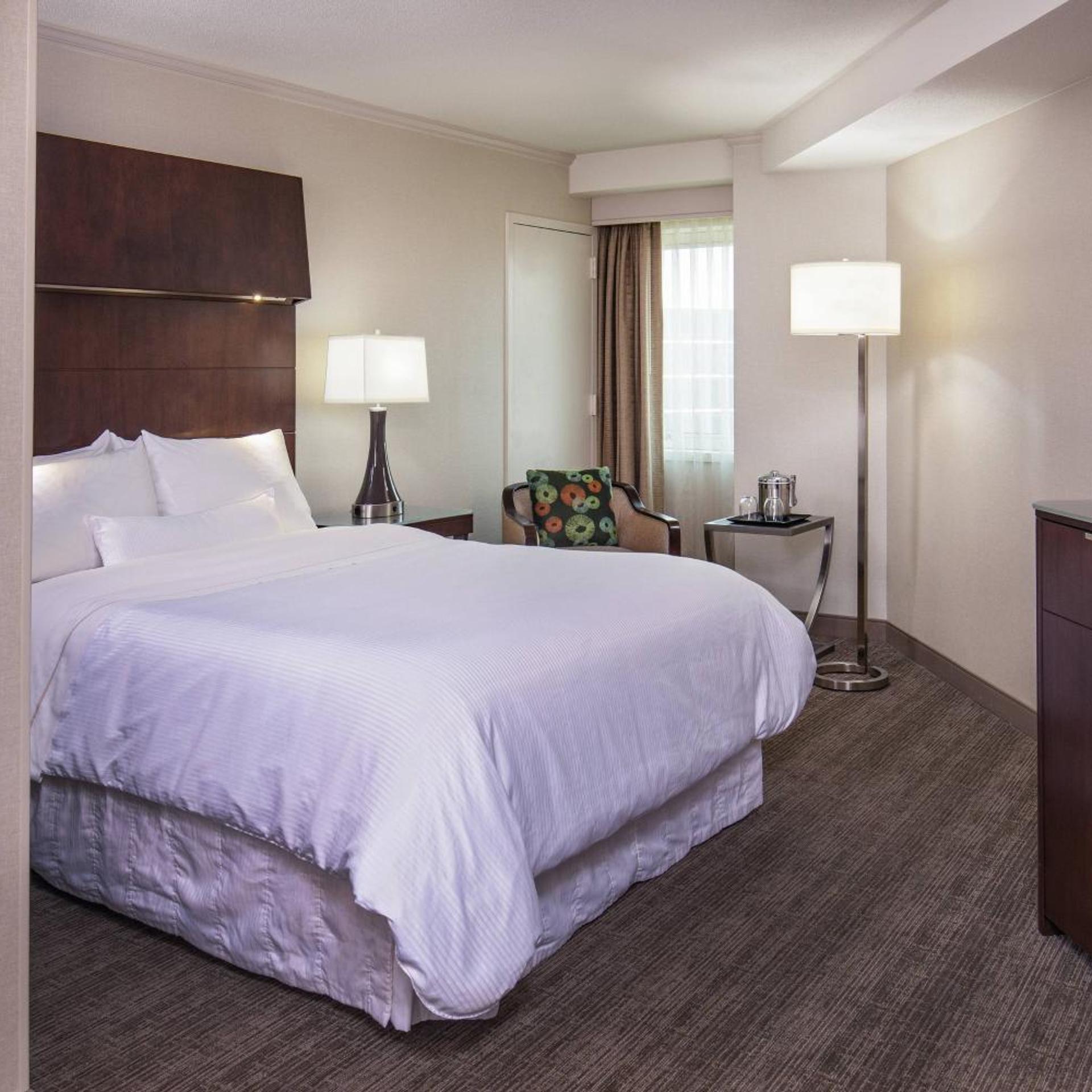 Cozy, Double Bed, Parlor