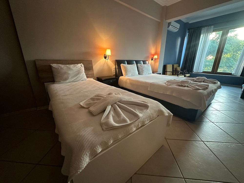 Akkent Garden Hotel 14/63