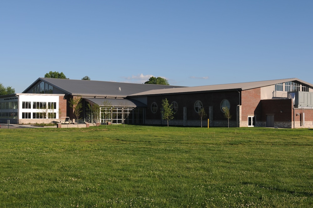 Days Inn by Wyndham Columbia Kentucky 3/52
