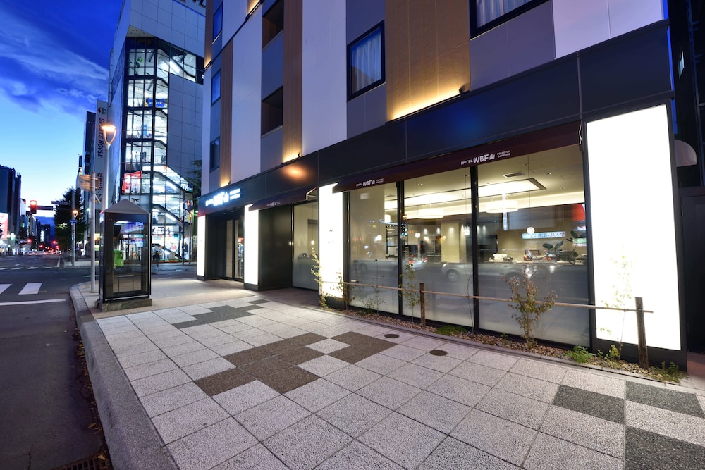 the b sapporo 48/50
