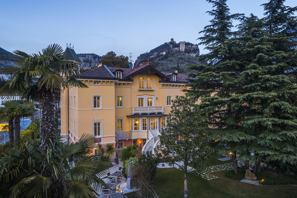 Villa Italia 4/50