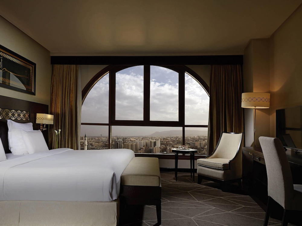 EXECUTIVE, SUITE, DOUBLE BED, CITY VIEW
