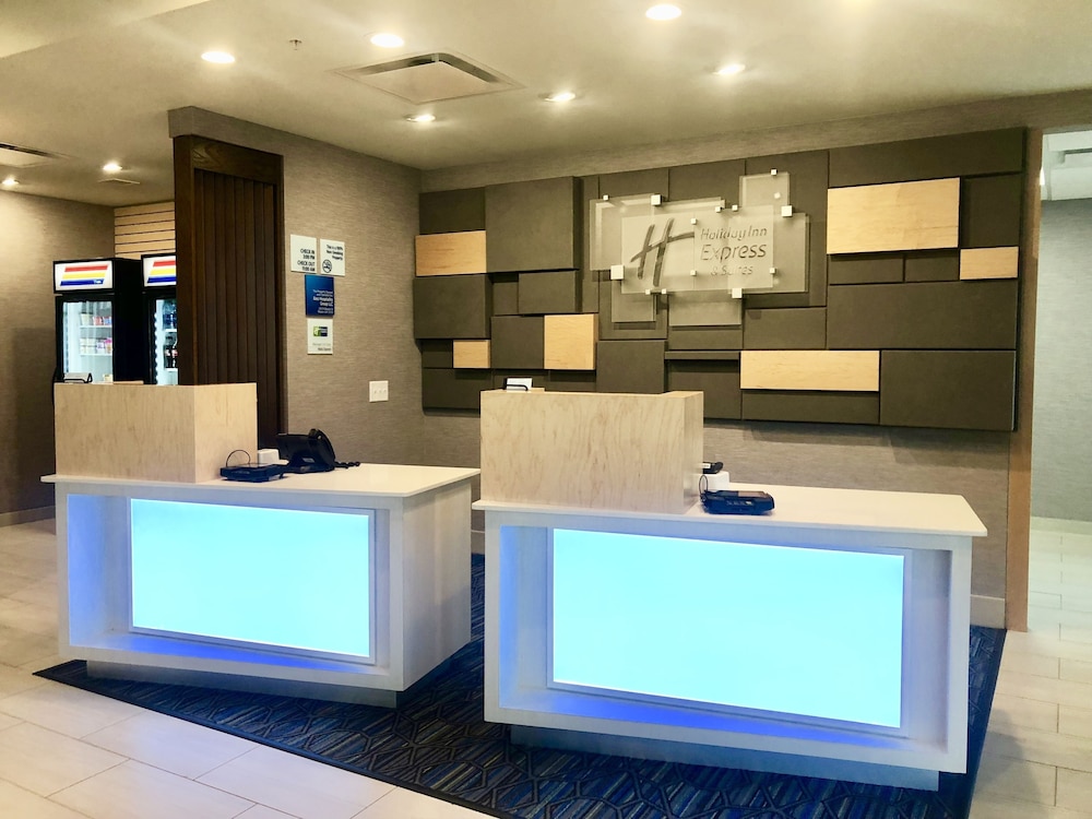 Holiday Inn Express Macon North 3/69