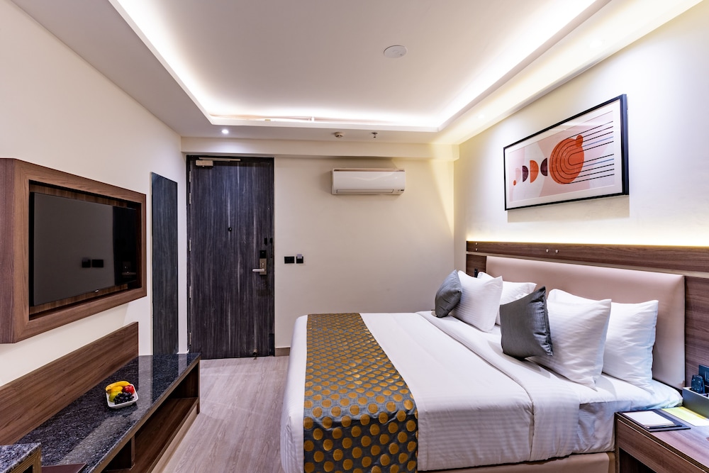 Regenta Inn Gurugram 13/50