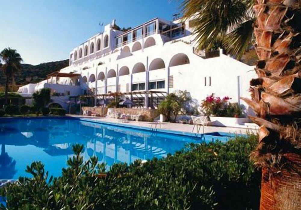 Istron Bay Hotel 6/60