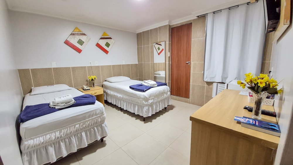 Hotel Ipe 23/60