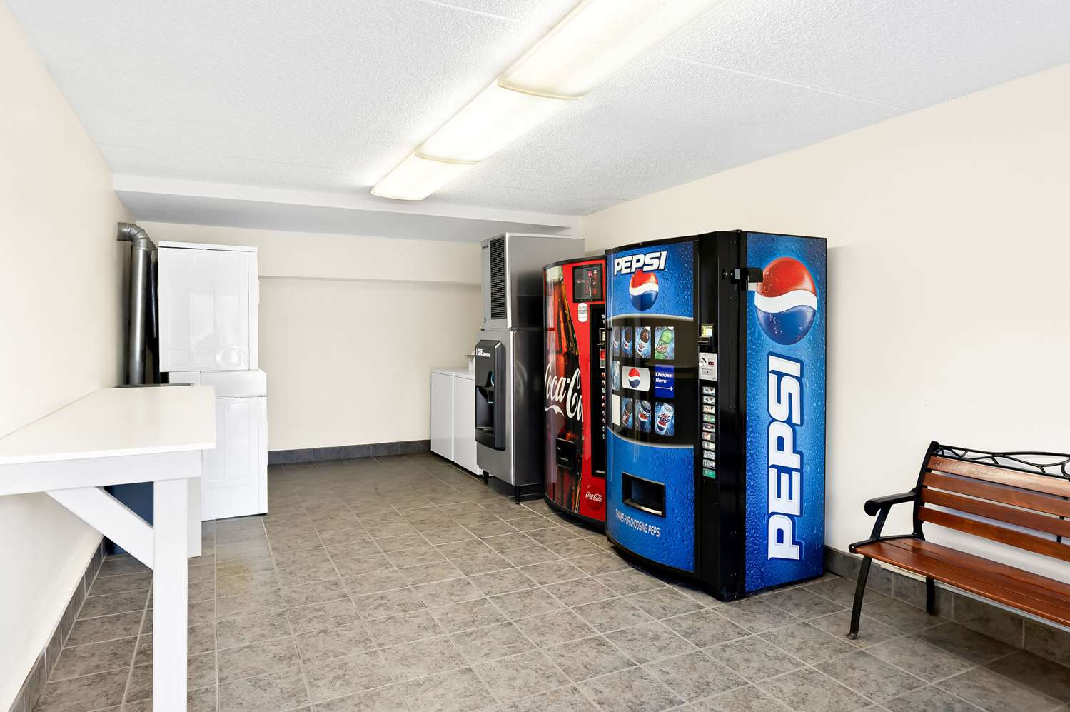 Quality Inn Middleburg Heights near Cleveland Airport 14/19