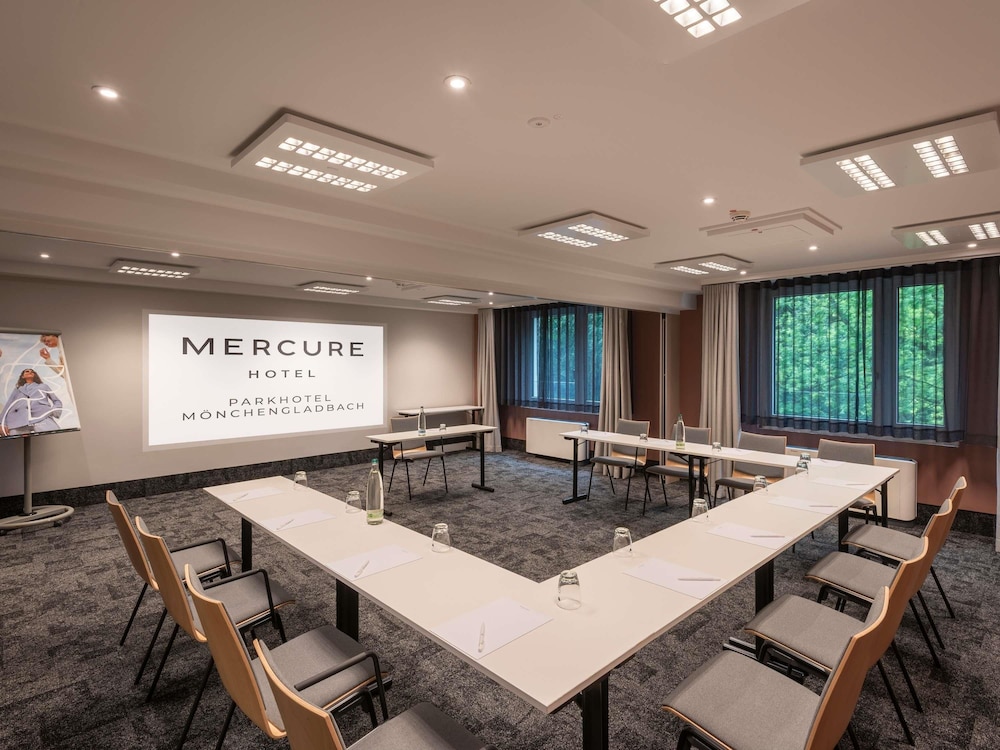 Mercure Parkhotel Monchengladbach 68/76