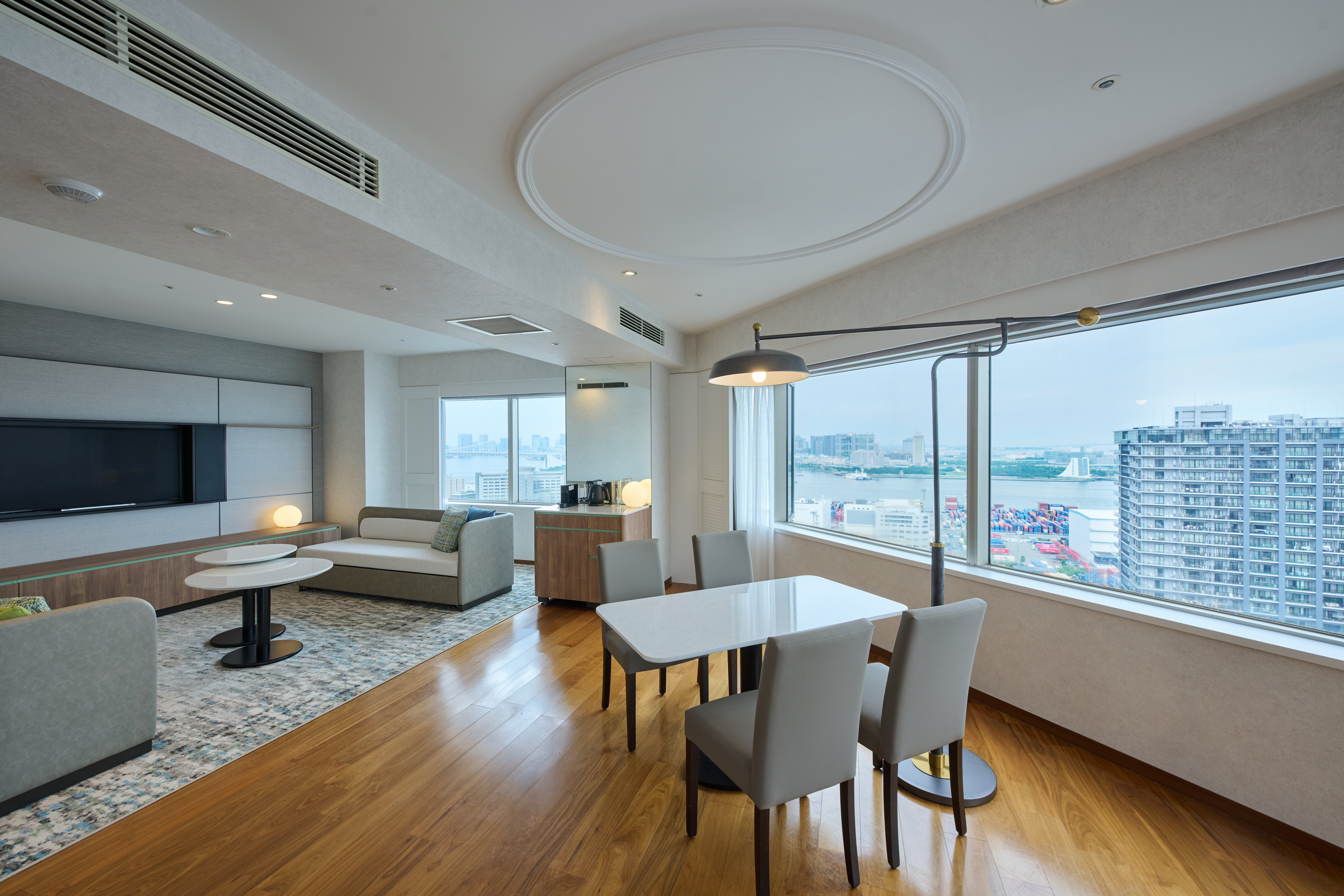ANA Holiday Inn Tokyo Bay 31/50