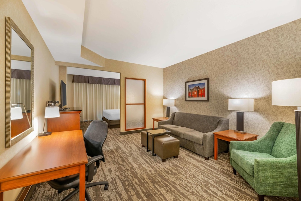 Drury Inn & Suites St Louis Brentwood 30/50