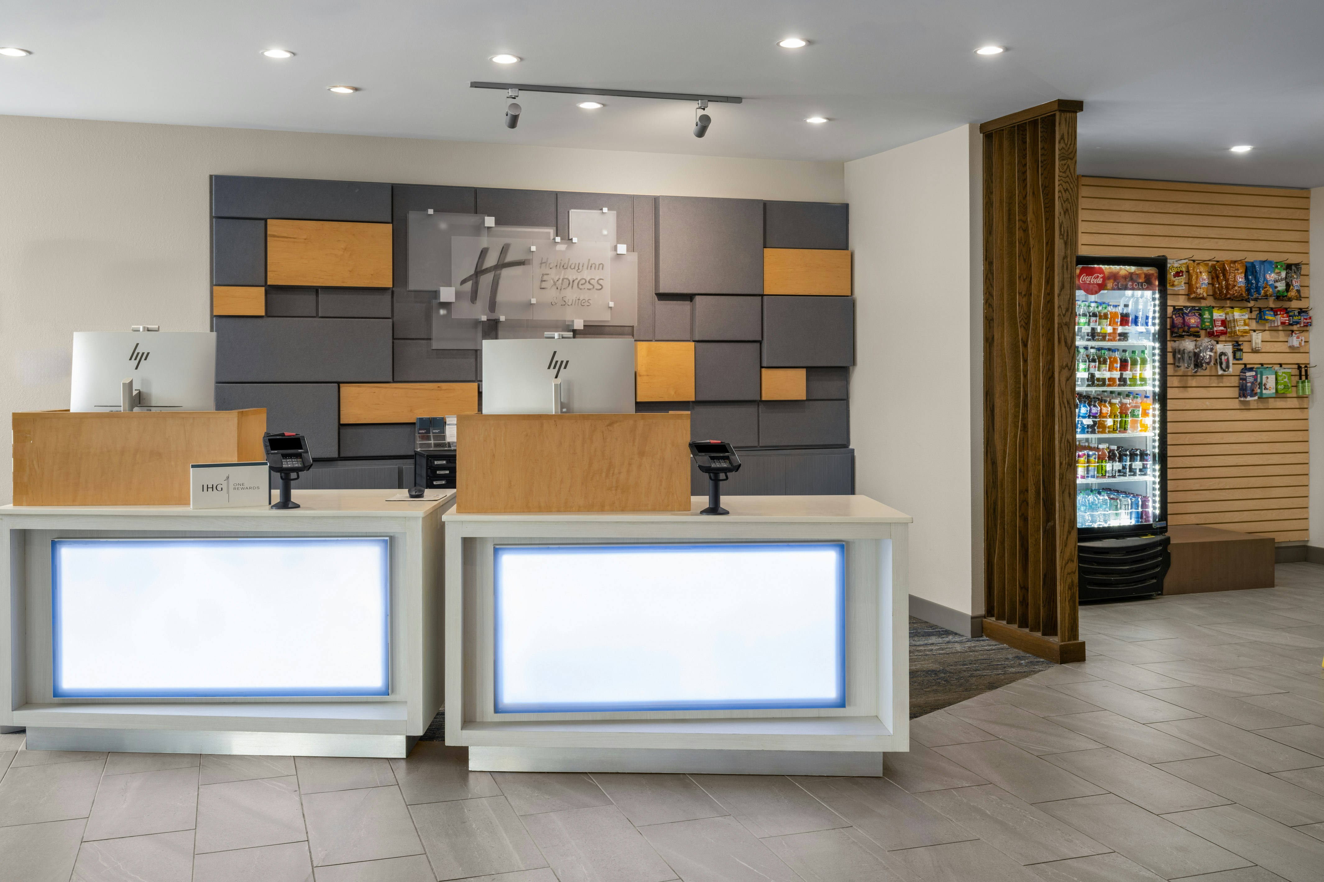 Holiday Inn Express and Suites Mt Sterling North 9/72