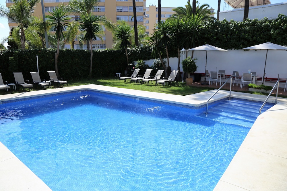 Hotel Arcos de Montemar 39/59