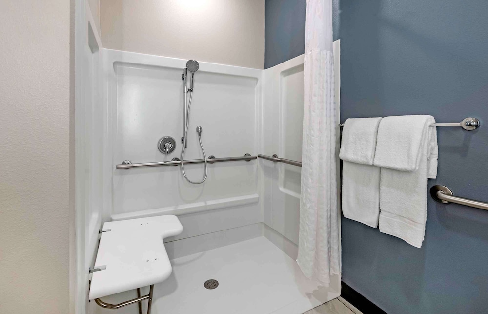 Extended Stay America Premier Suites - Providence - East Providence 42/49