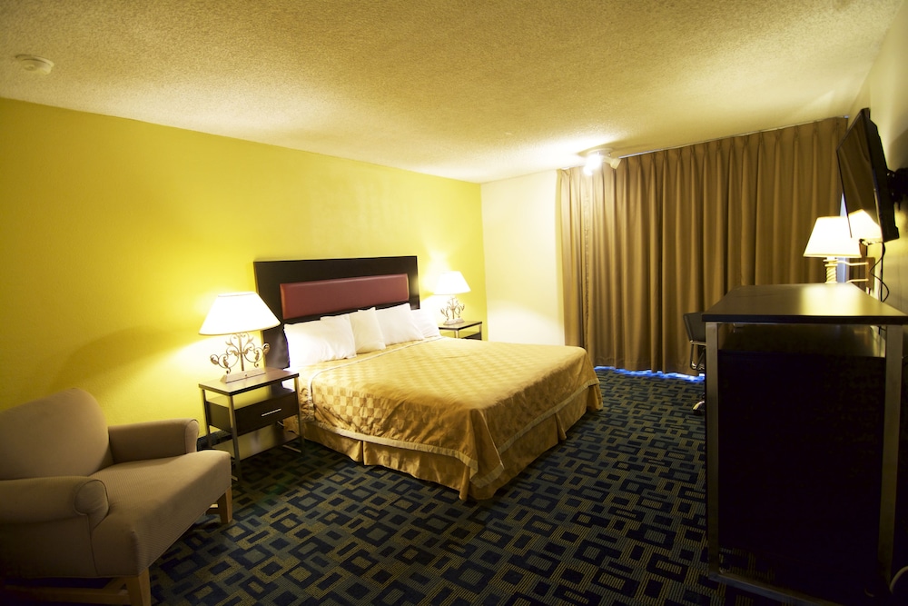 Royal Plaza Inn Indio 21/61