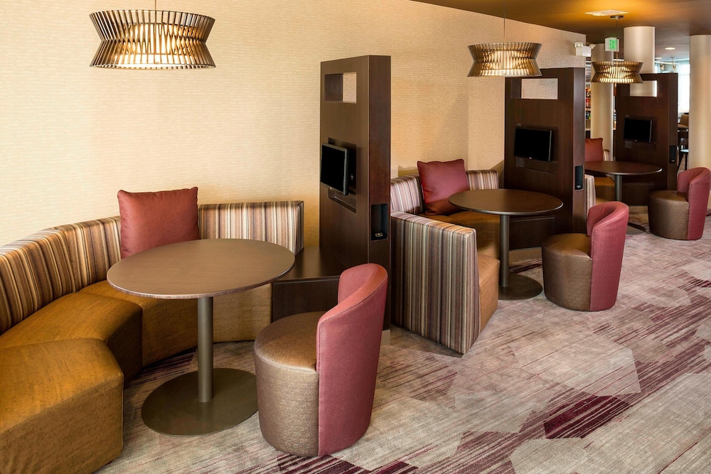 Courtyard By Marriott Sioux Falls 19/35
