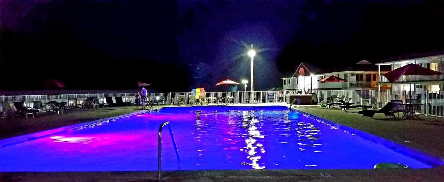 Colonial Village Resort 29/46