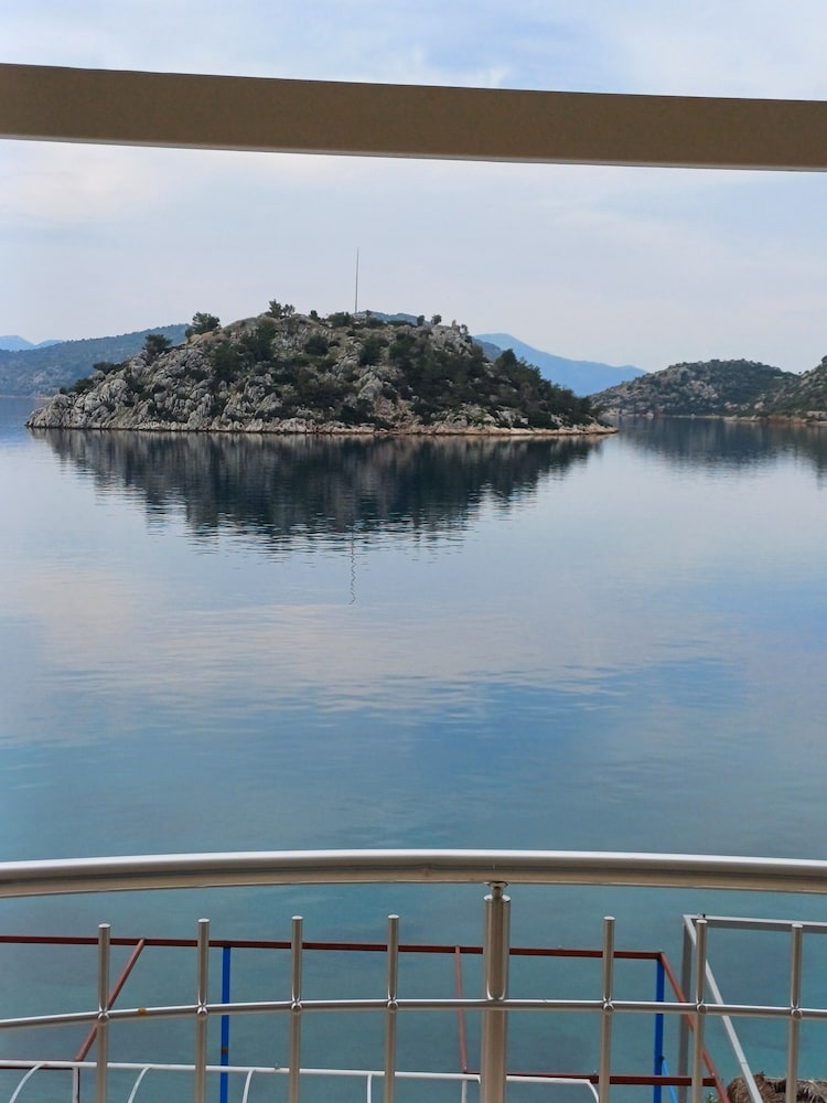 Yazici Otel Bozburun 35/37