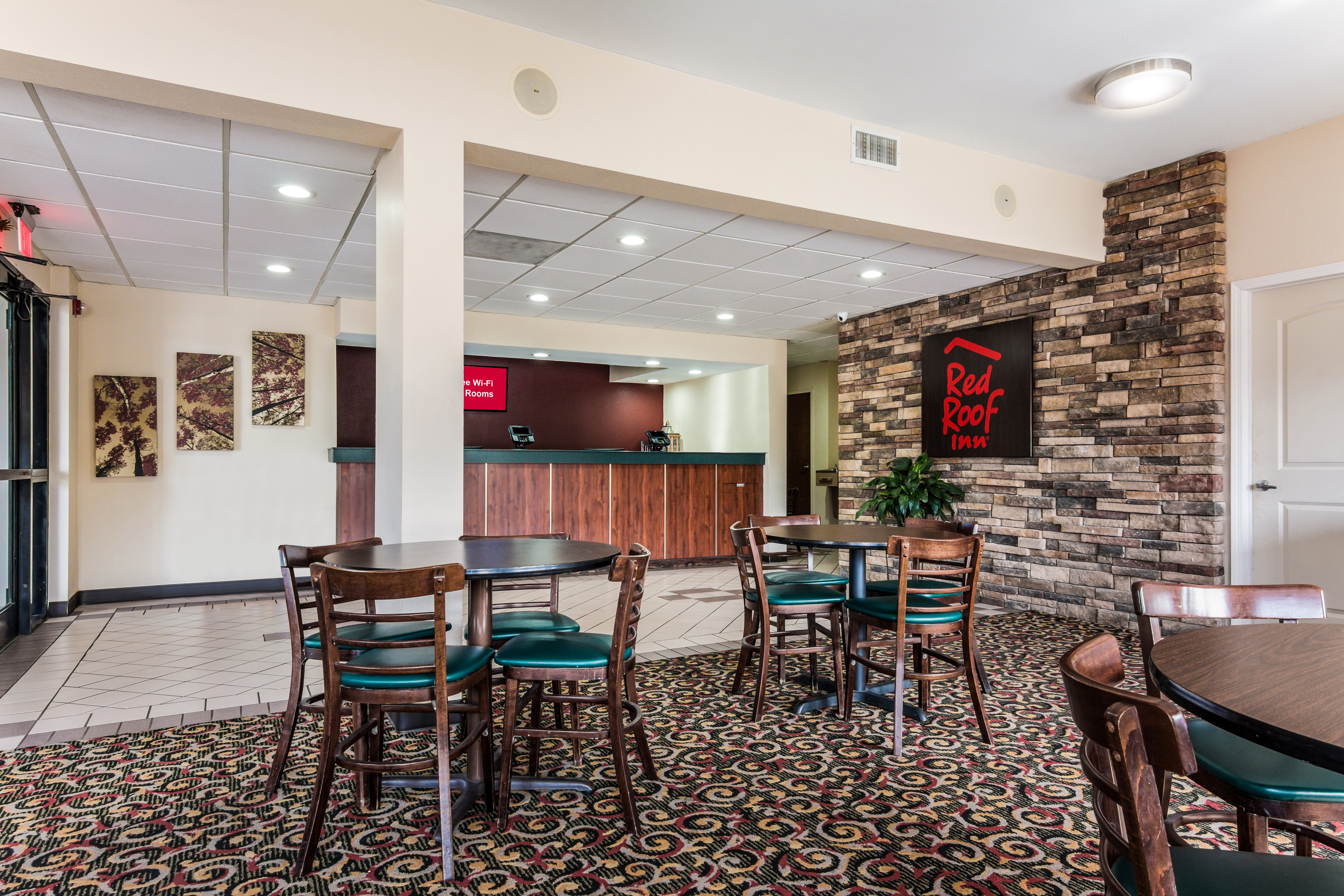 Red Roof Inn Texarkana 7/10