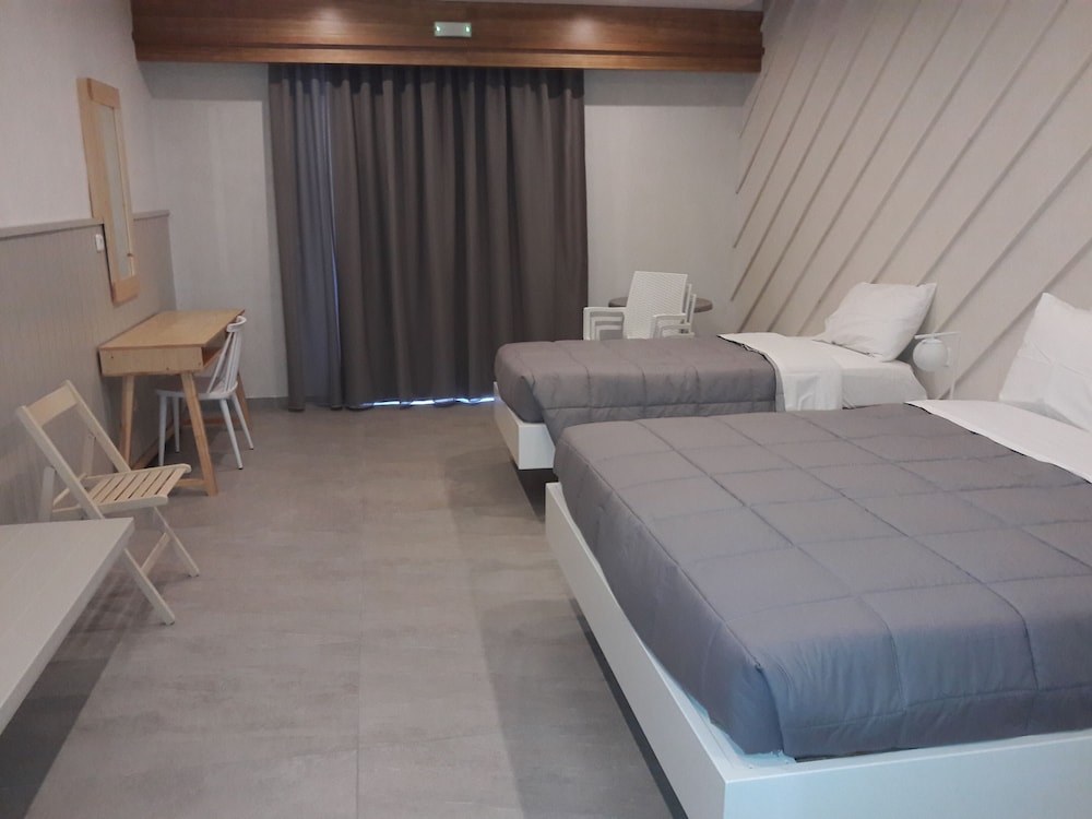 Irina Beach Hotel 22/68