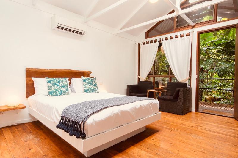 Room at Daintree Wilderness Lodge, DIWAN
