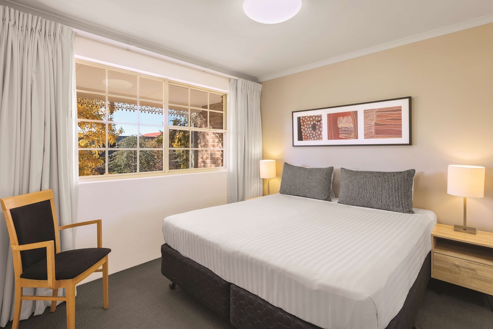 Adina Serviced Apartments Canberra Kingston 14/62