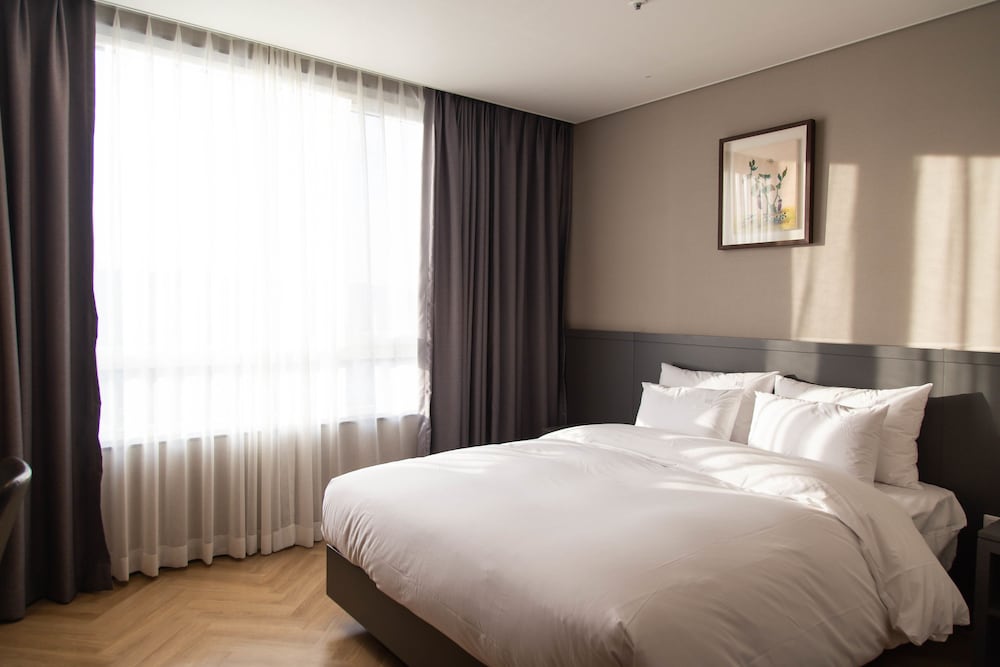 ECONOMY, DOUBLE BED