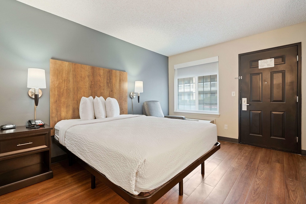 Extended Stay America - Seattle - Redmond 10/47