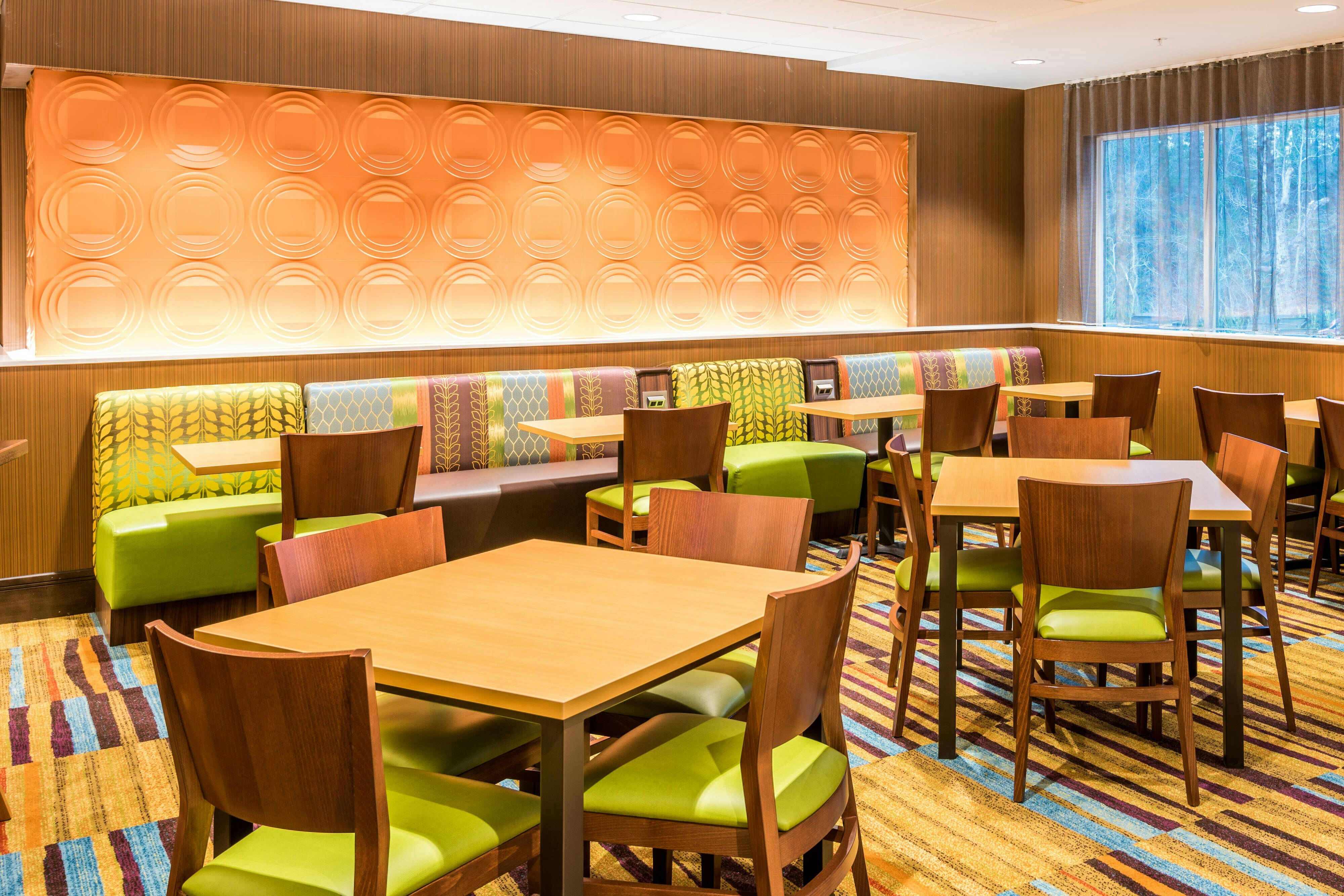 Fairfield Inn Suites Atlanta Fairburn 21/25