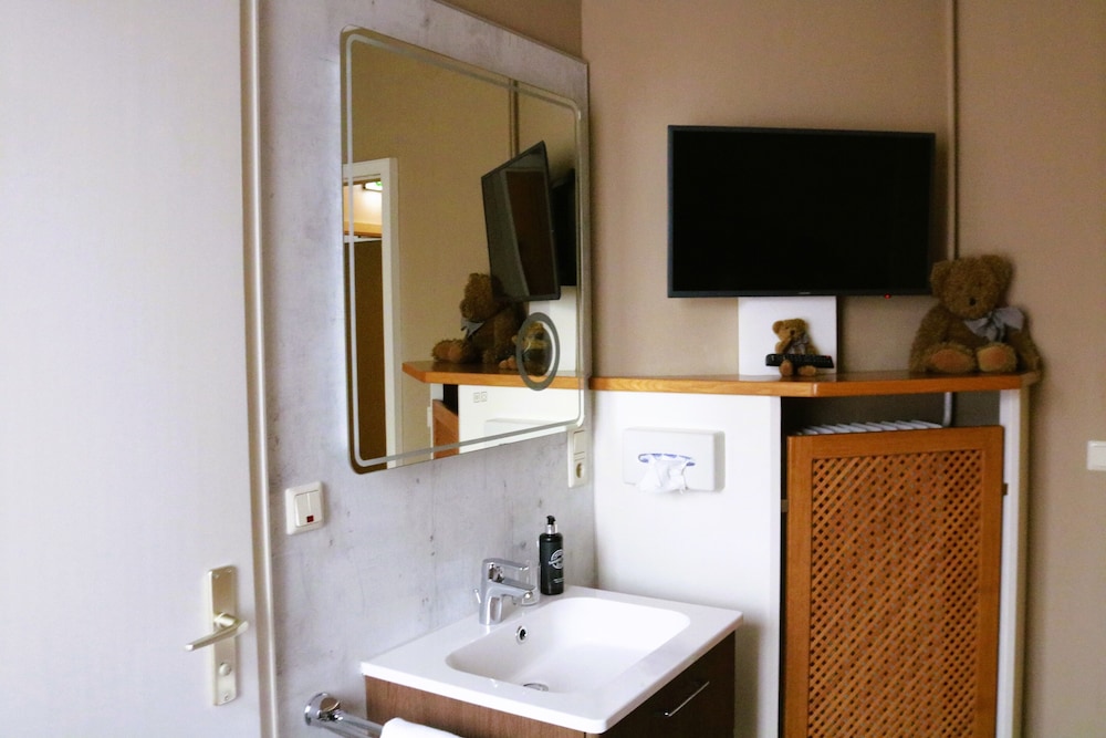 Teddybarenhotel & Restaurant Peterhof 50/50