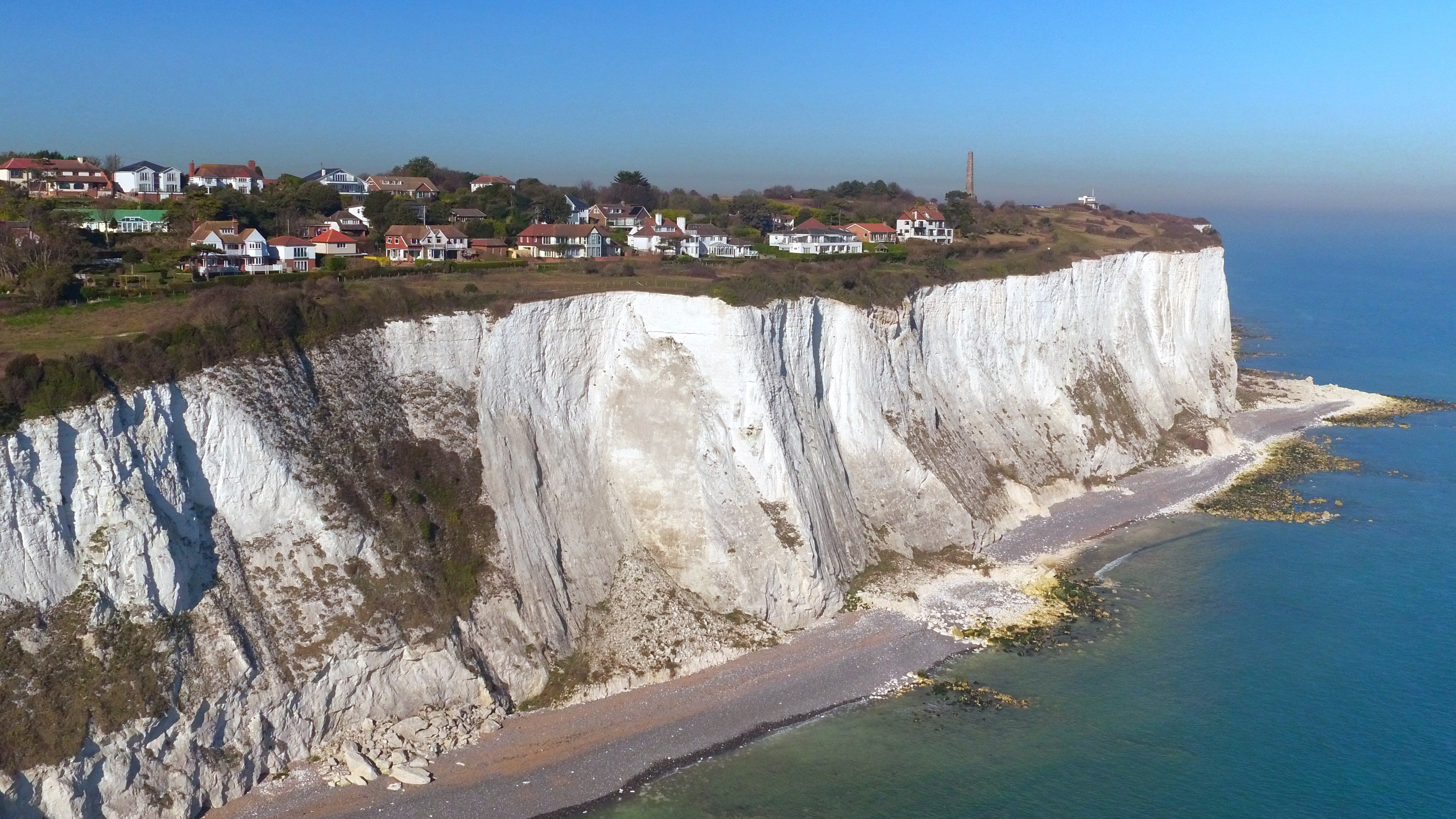 Holiday Inn Express Folkestone Channel Tunnel 59/64