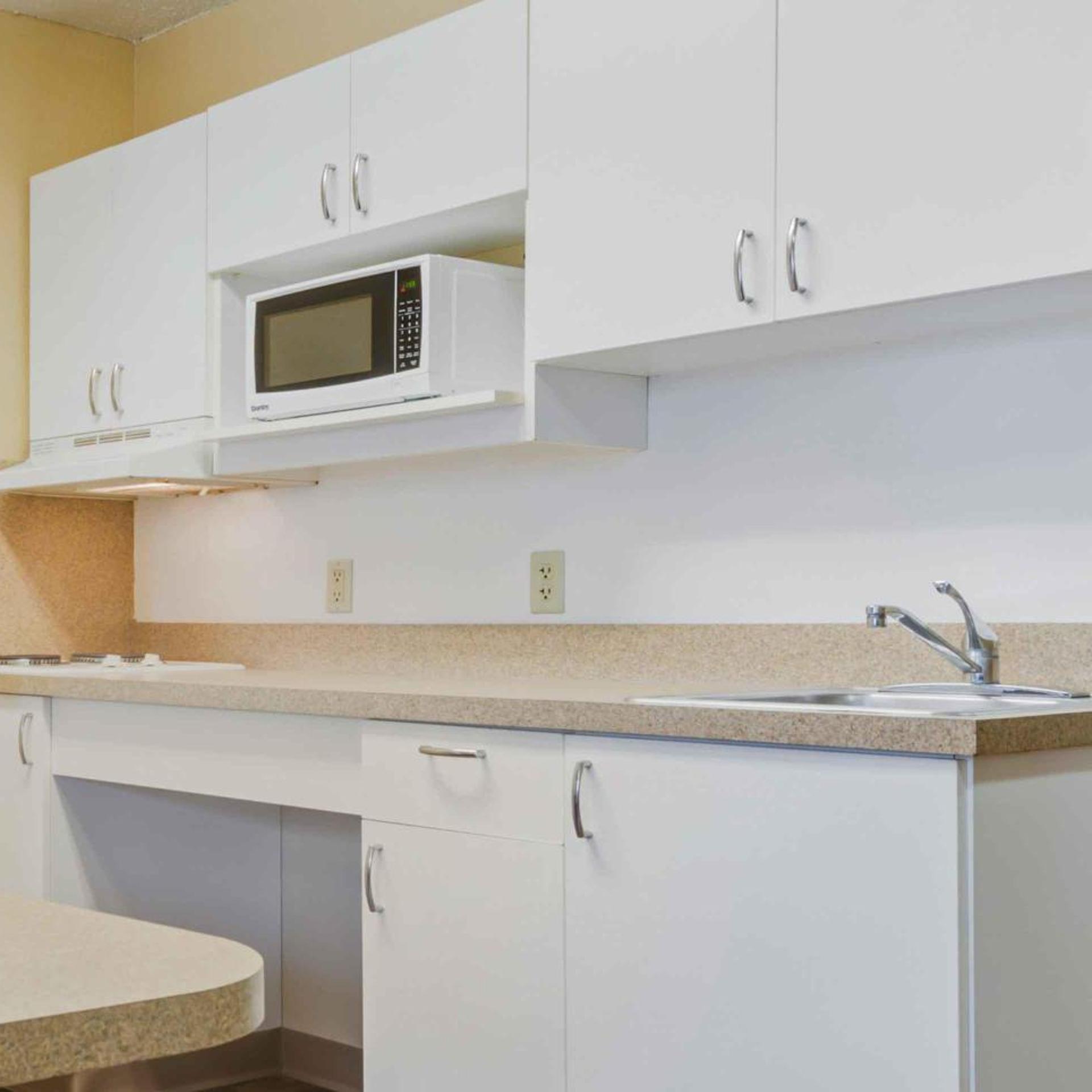 استوديو ديلوكس بسرير كوين، Extended Stay America - Greensboro - Airport 8/9