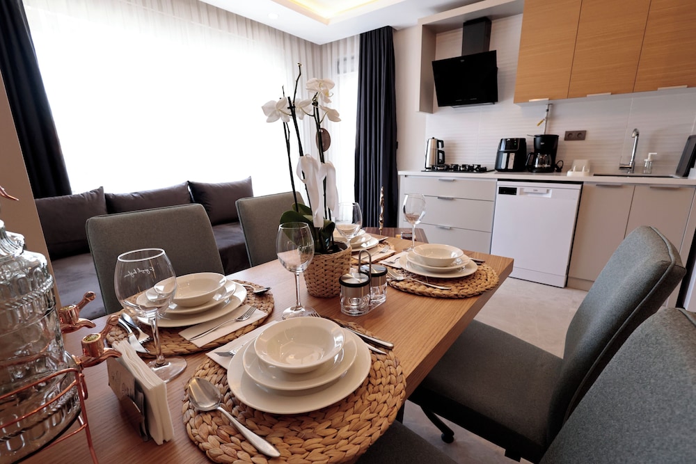 Livia Luxury Apart Hotel 40/50