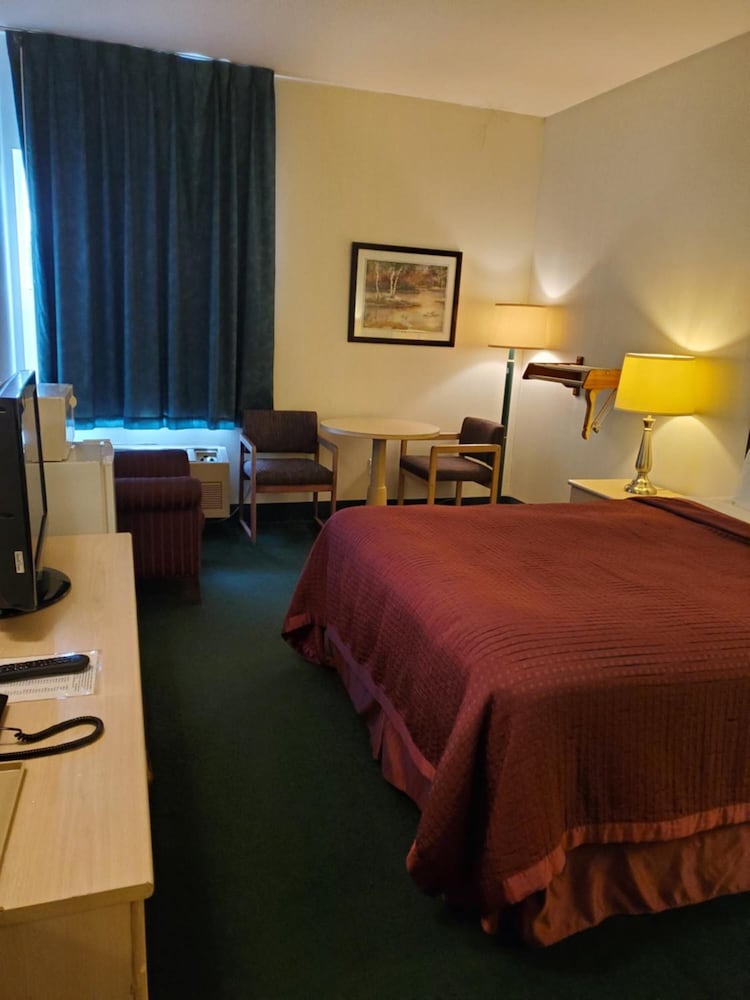 Bellis Inn Bellingham (ex Rodeway Inn) 26/38