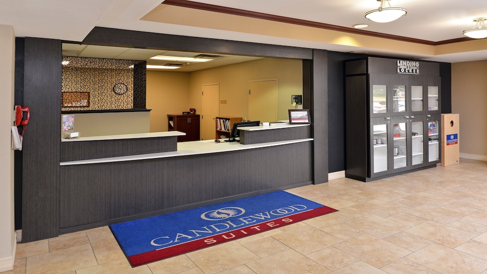 Candlewood Suites Athens 7/57