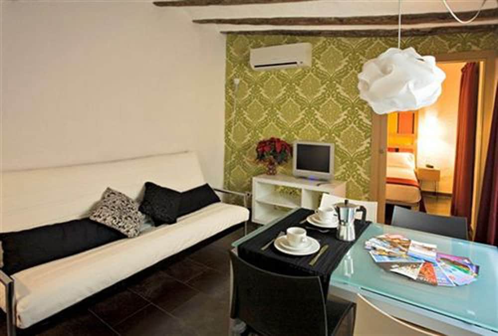 Ciutat Vella Apartments 18/30