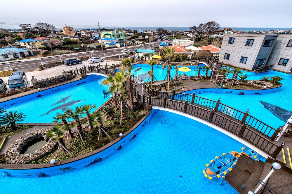 Water Garden Resort 59/68