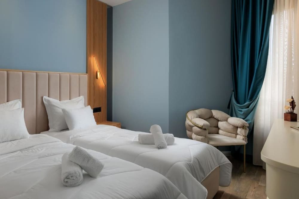 Brilant Hotel 6/50