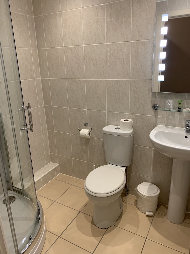Trouville Hotel 9/76