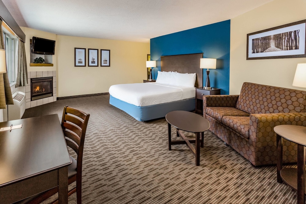 Americinn By Wyndham Hotel And Suites Long Lake 25/50