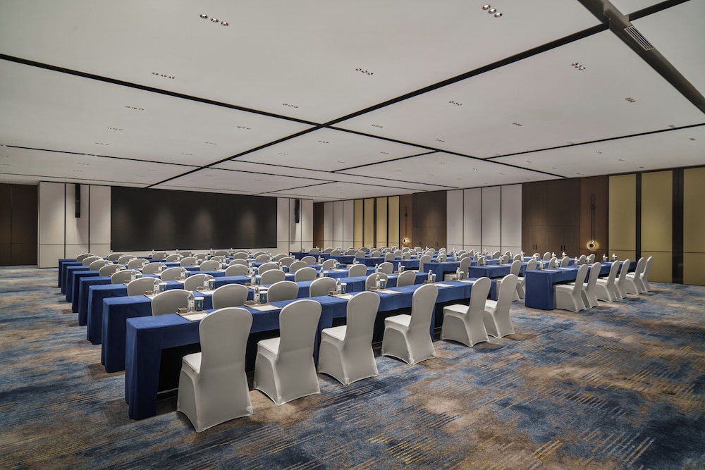 Crowne Plaza Shaoxing Binhai New Area by IHG، Shangyu 40/50