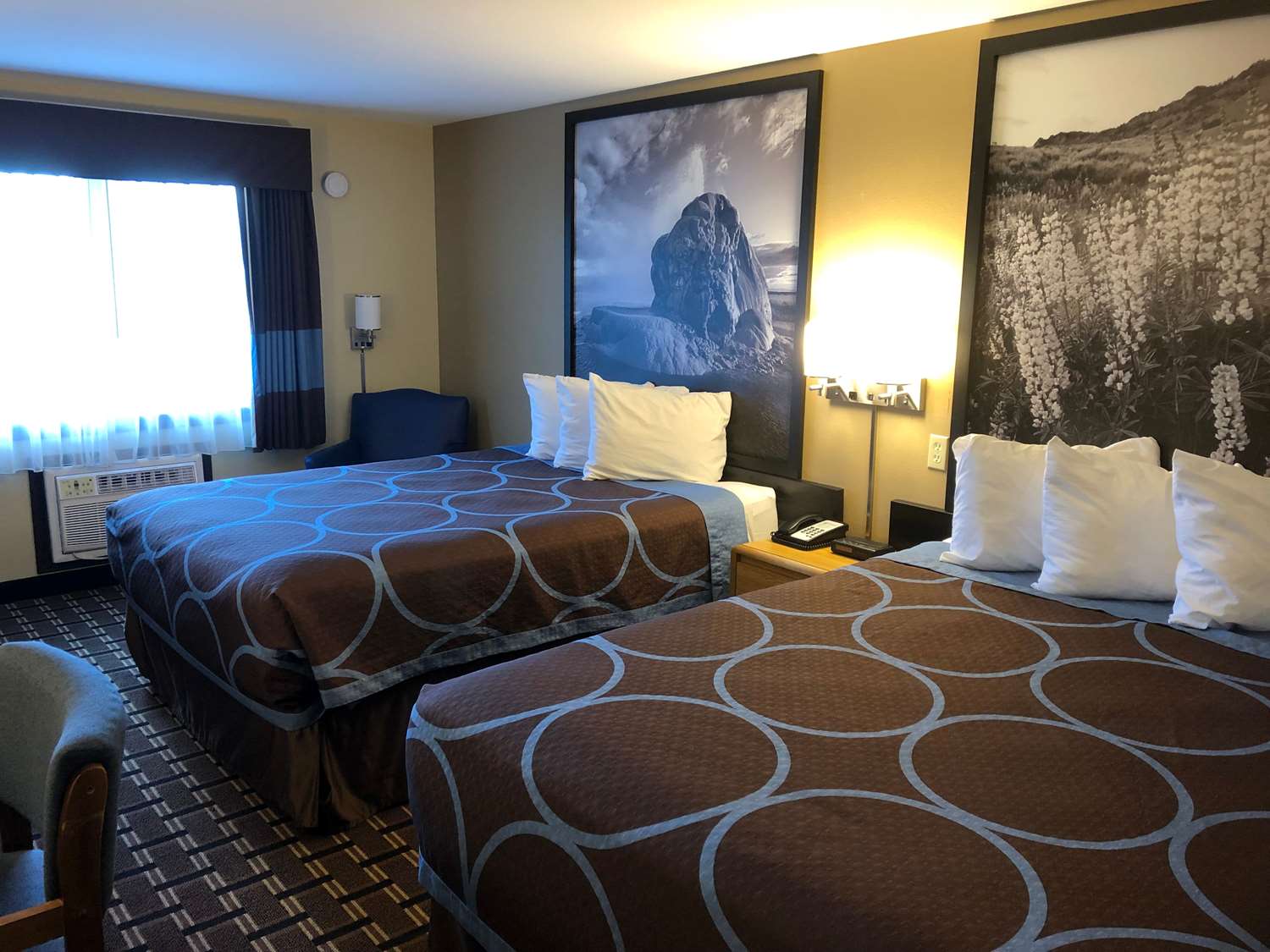 Super 8 by Wyndham Carson City/Lake Tahoe 6/28