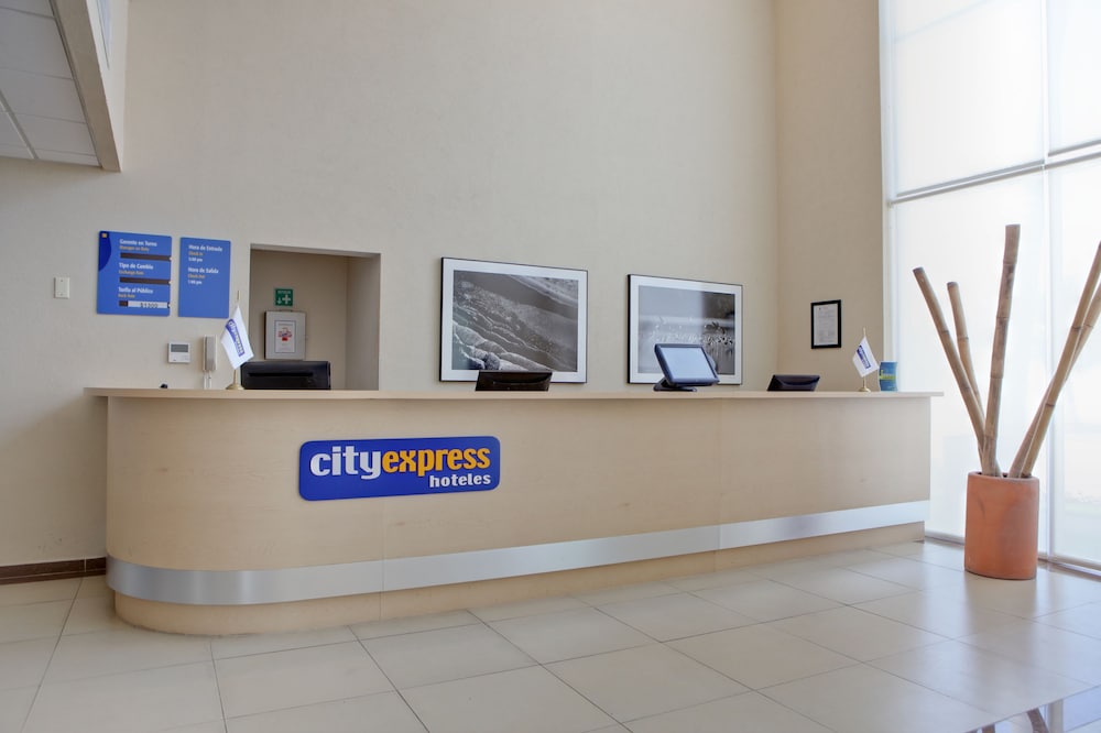 Lobby at City Express by Marriott Ciudad Del Carmen, CIUDAD DEL CARMEN