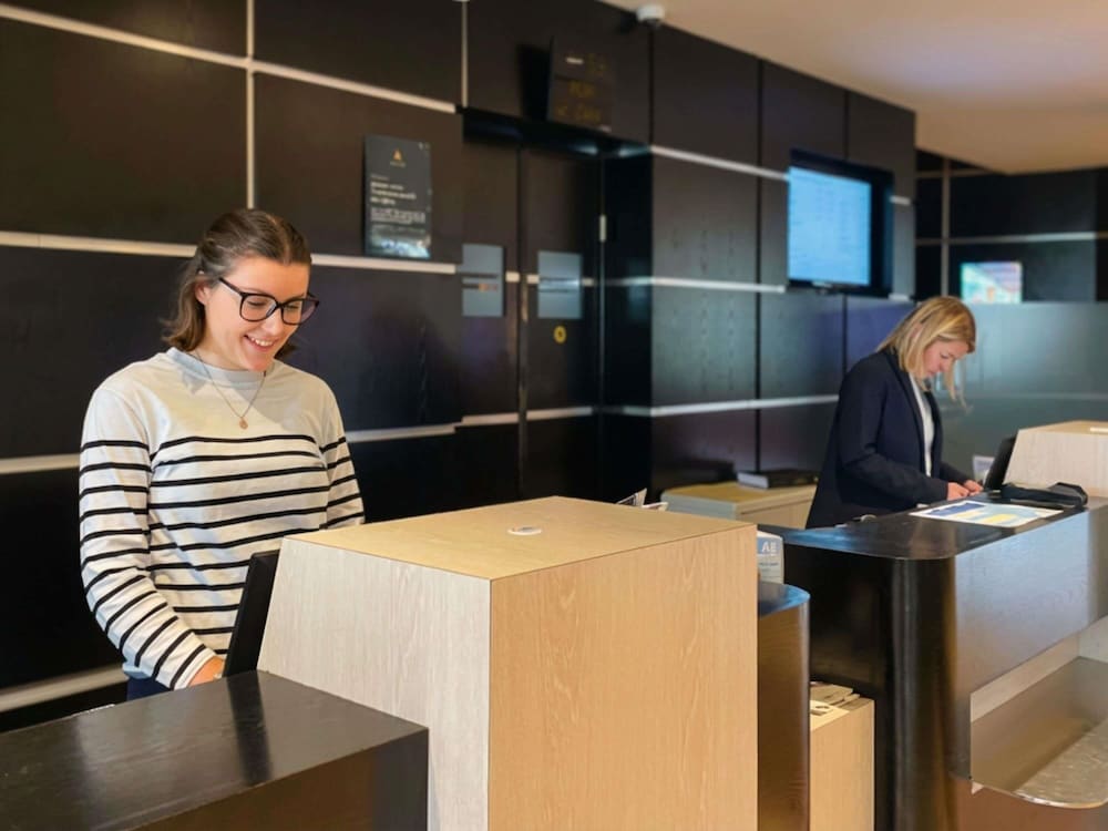 NOVOTEL REIMS TINQUEUX 8/72