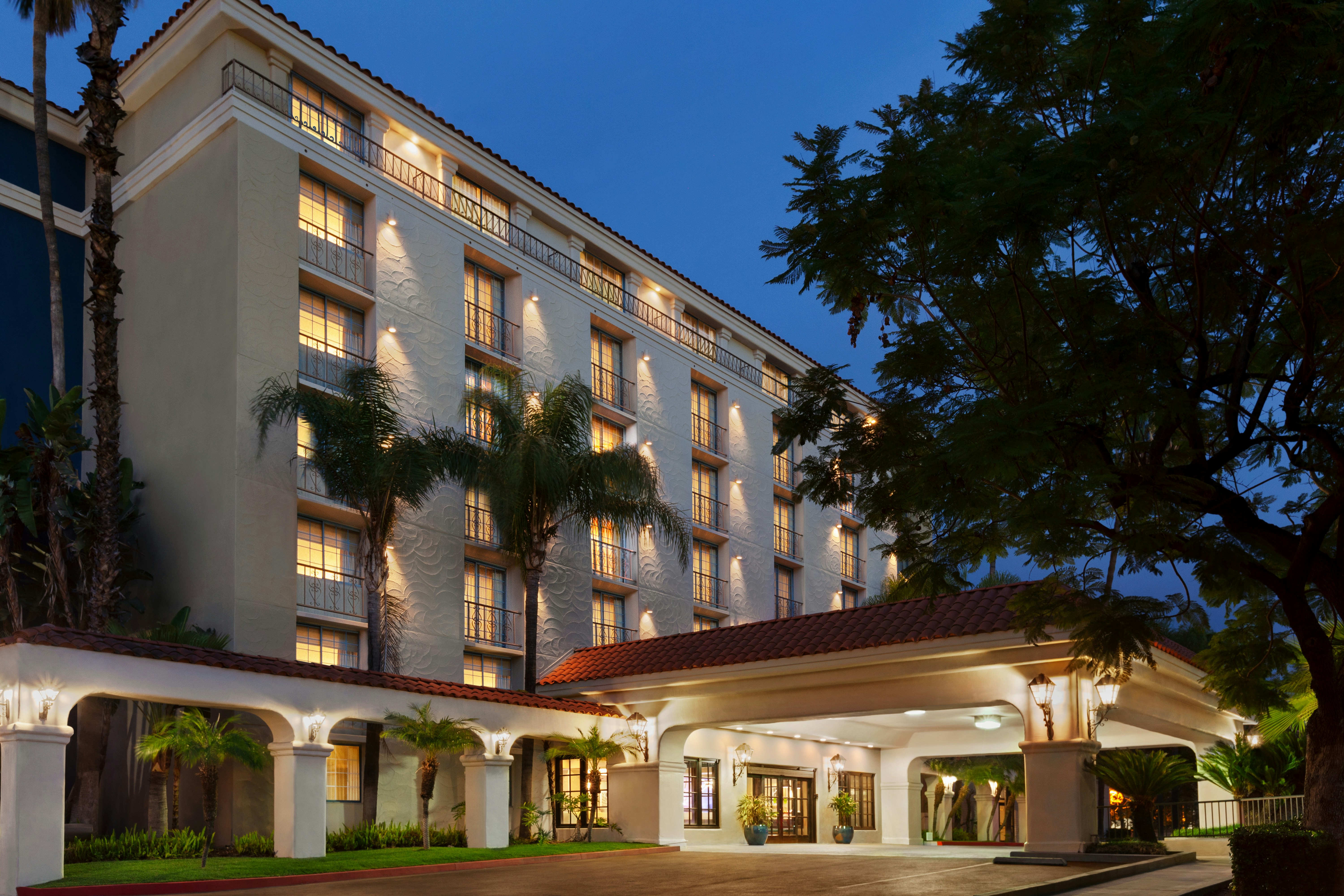 Embassy Suites By Hilton Arcadia Pasadena Area in ARCADIA - CA