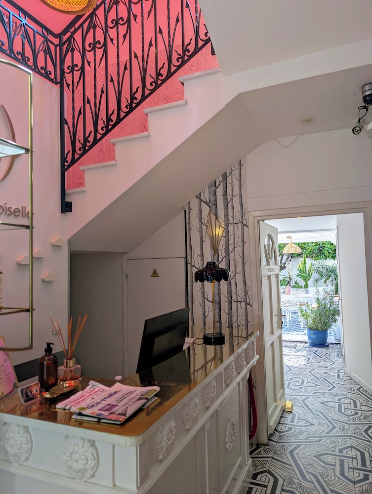 Hotel Mademoiselle 34/50