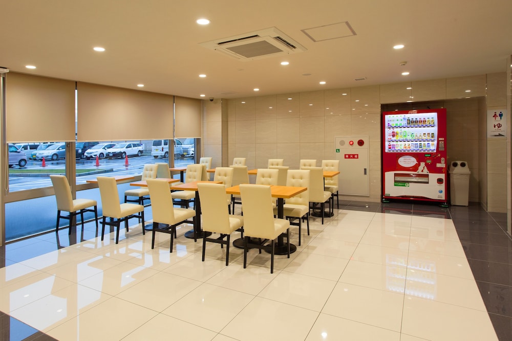 Aston Plaza Kansai Airport 37/45