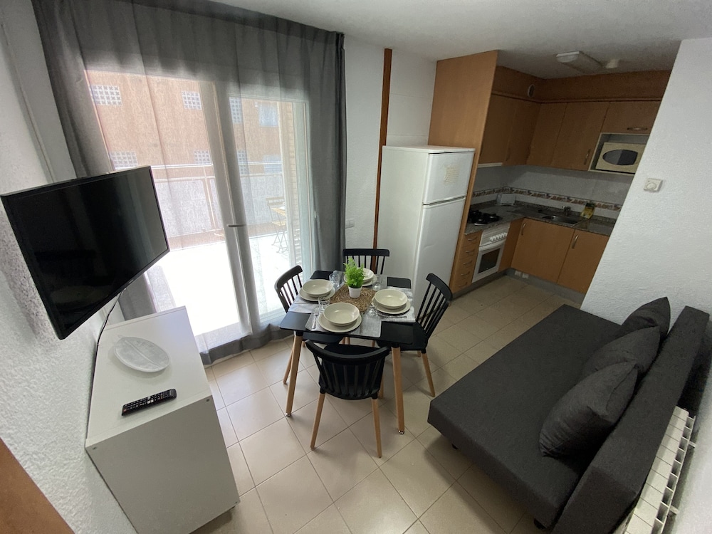 Apartamentos AR Isern 24/34