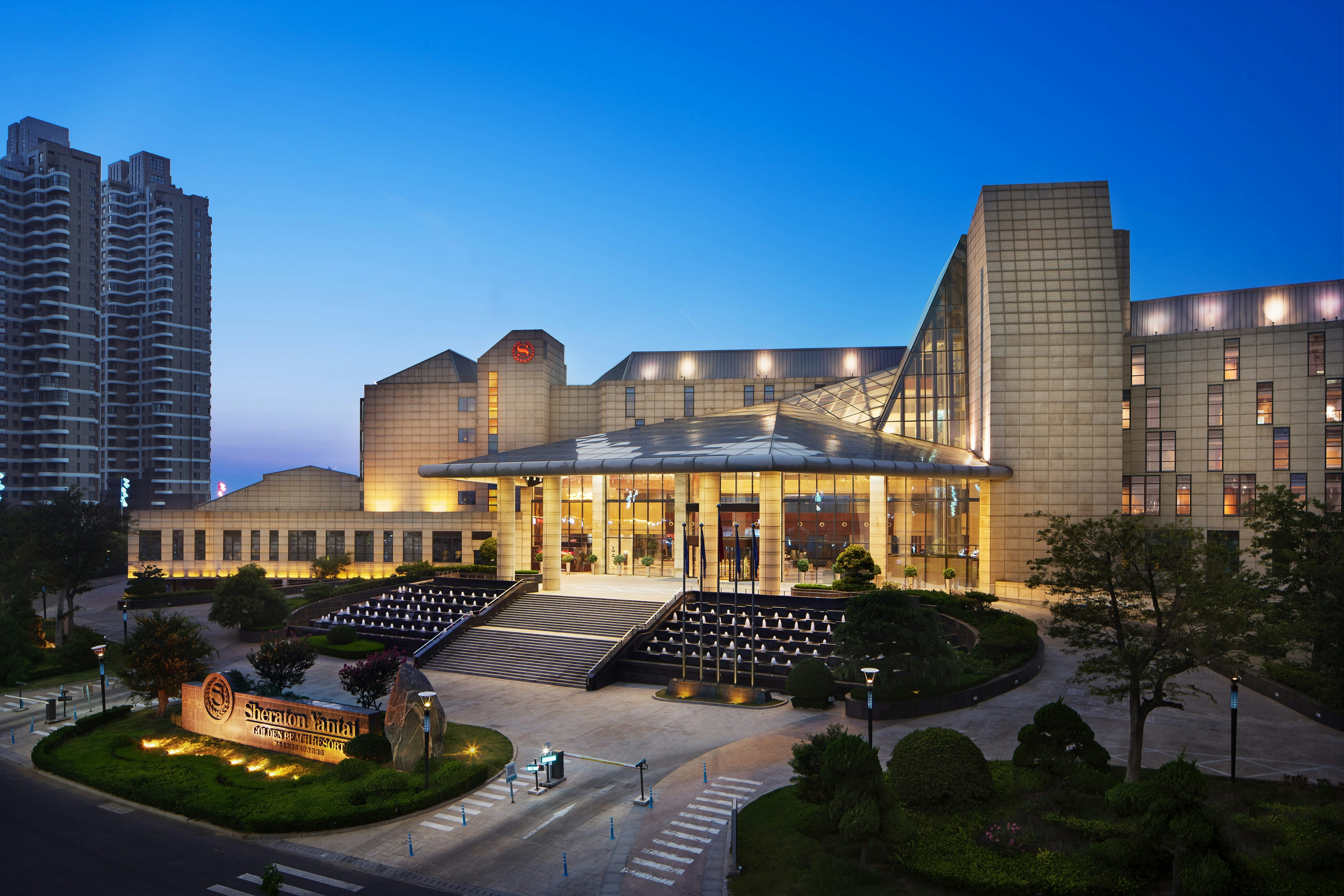 Sheraton Yantai Golden Beach Resort 15/16