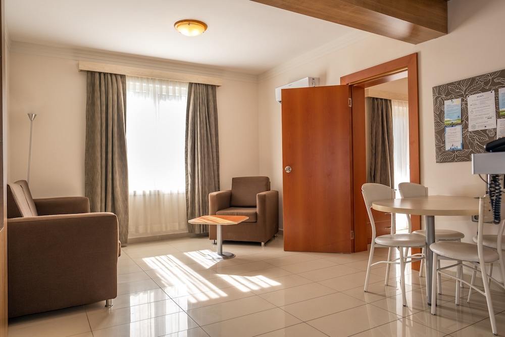 Family Life Pascha Bay Hotel 22/50